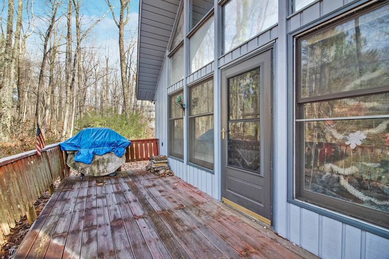 Log Cabin in Crab Orchard, Tennessee WA Online