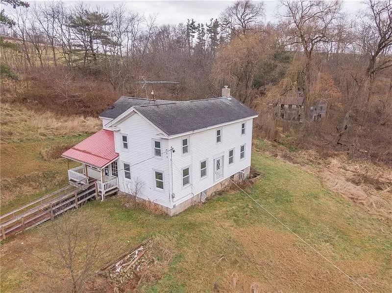 1780s Farmhouse in Marion Center, Pennsylvania