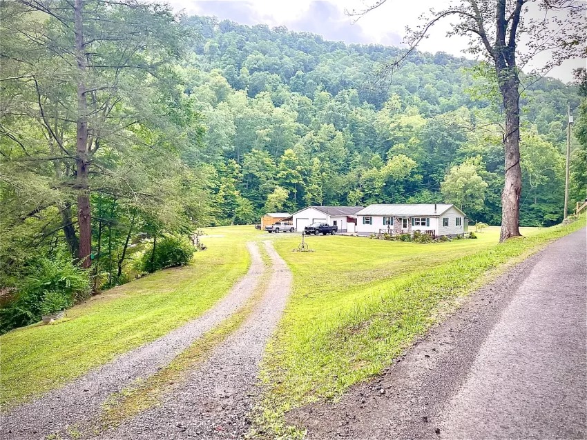 3-Bedroom Ranch Home on 27 Acres in Sutton, West Virginia