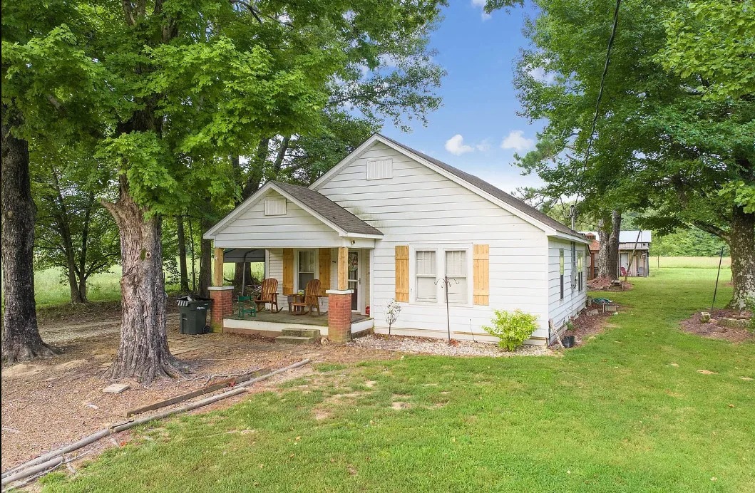 Charming 1936 Home on 10.5 Acres in Cedar Grove, Tennessee