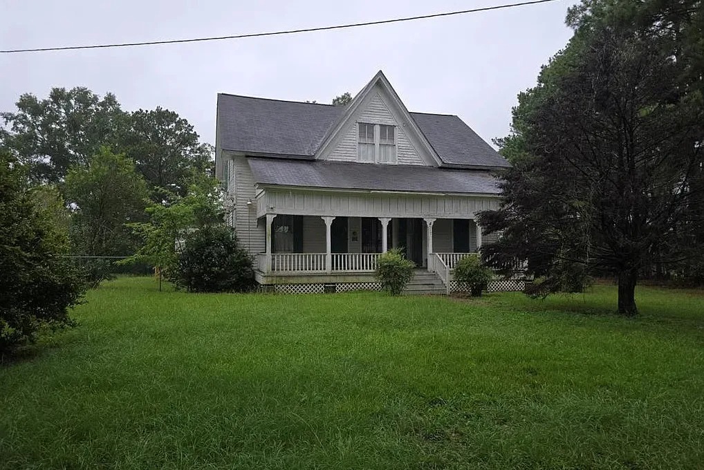 Historic Two-Story Home for Sale in Gloster, Mississippi