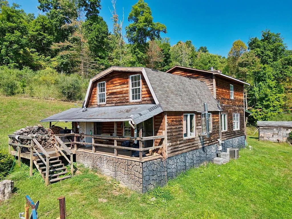 Serene Log Home Retreat on 10 Acres in Pennsboro, West Virginia