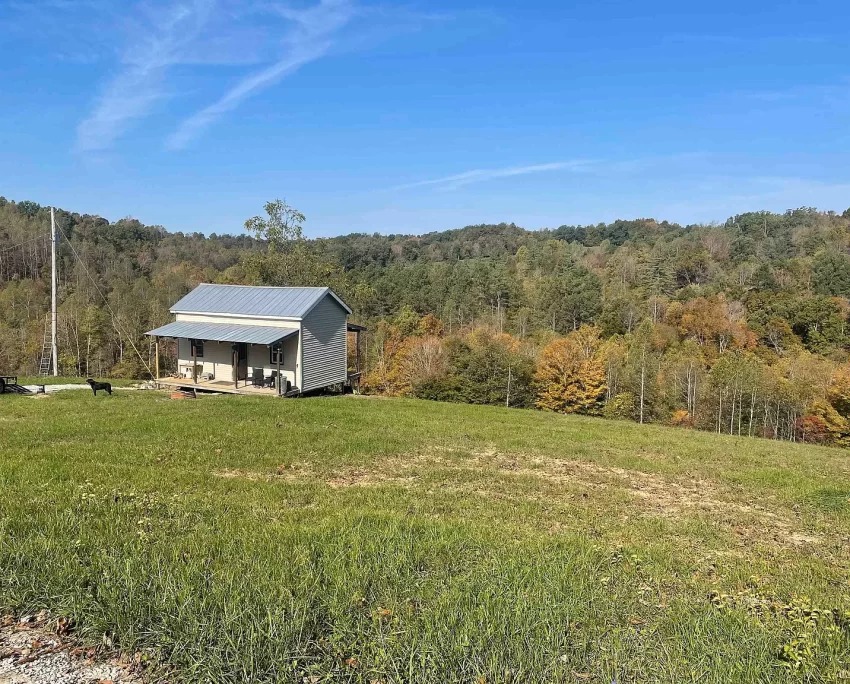 Private 28-Acre Property for Sale in Olive Hill, Kentucky