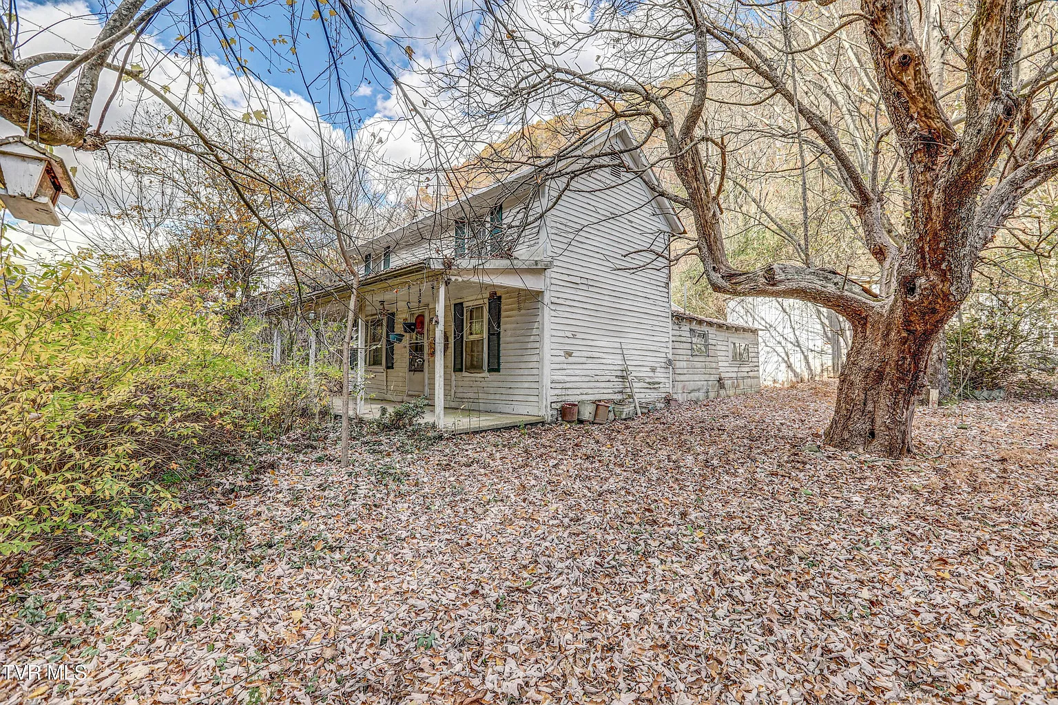 3-Bedroom Home with 32 Acres in Bristol, Virginia