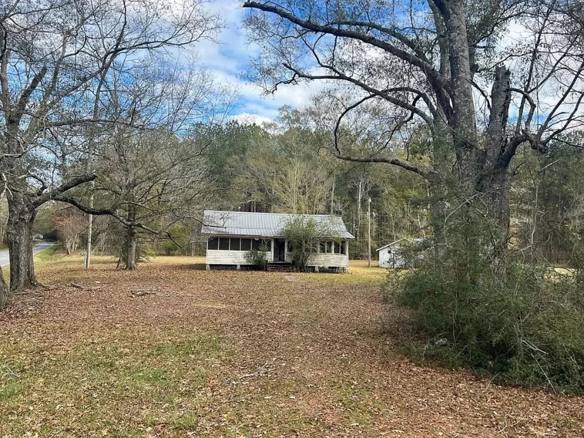 21.58 Acres with Ponds and So Much More in Osyka, Mississippi