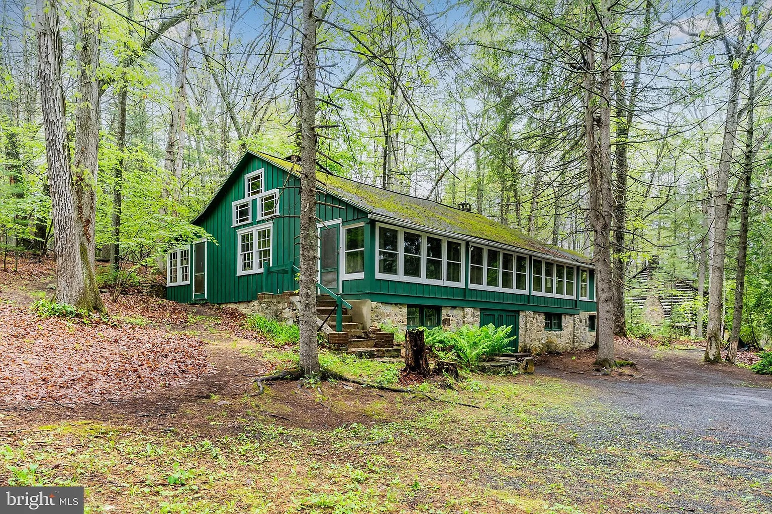 Fixer-Upper Cabin in Chambersburg, Chambersburg, Pennsylvania