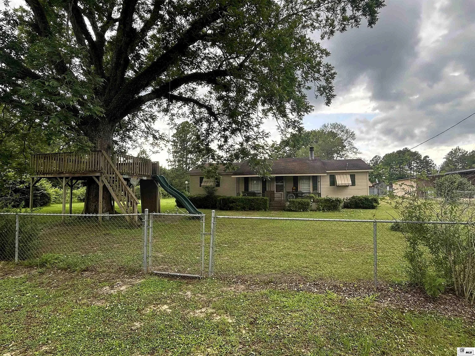 15 Acres with Home, Pond, and Workshop in Marion, Louisiana