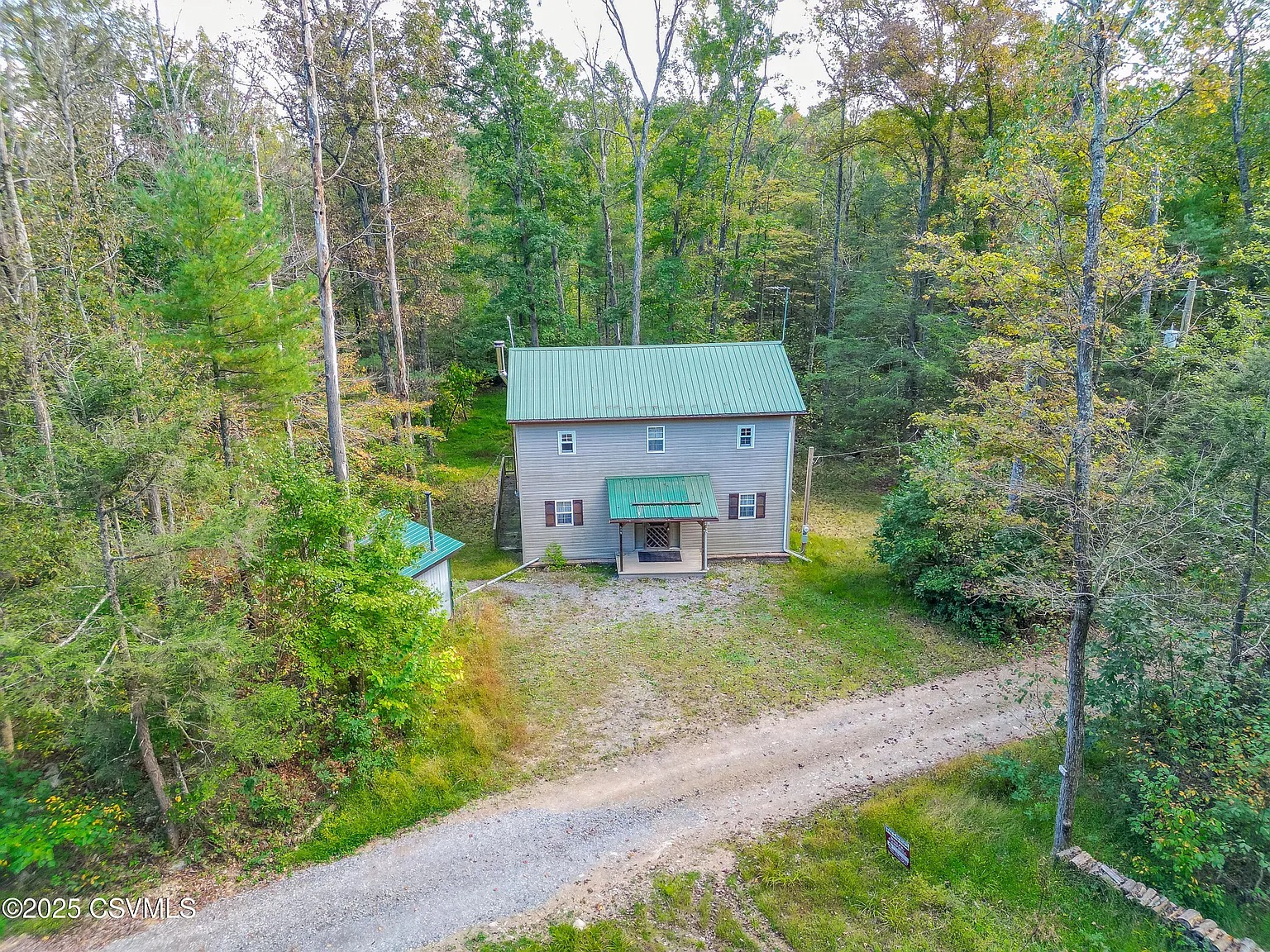 8-Acre Wooded Cabin Retreat in Mifflinburg, Pennsylvania