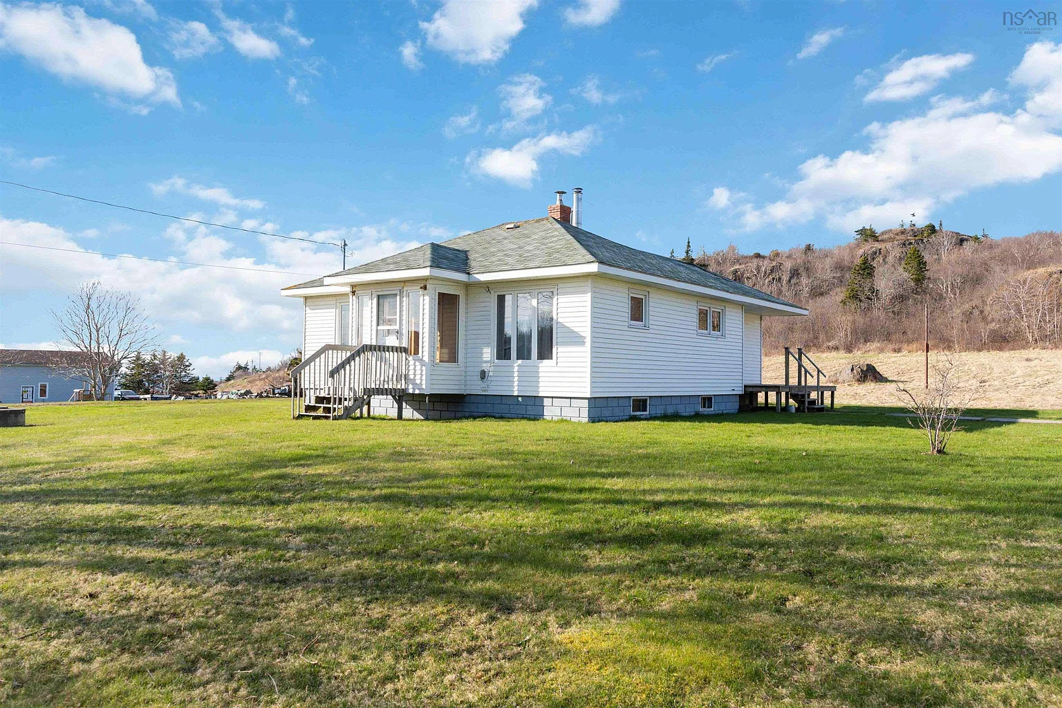 Bungalow with 100 Acres in Digby, Nova Scotia
