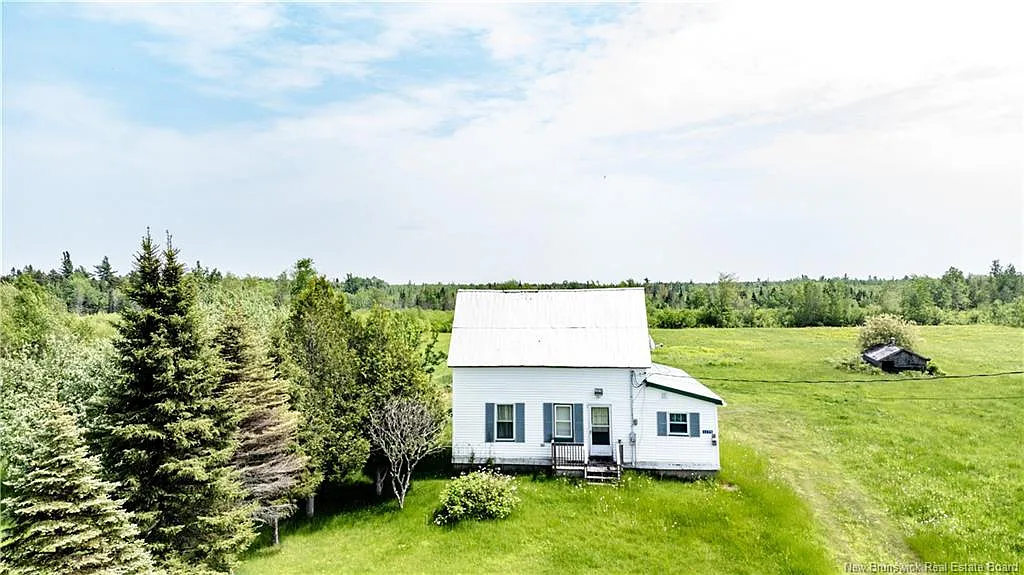 Home with 74.99 Acres in Harcourt, New Brunswick