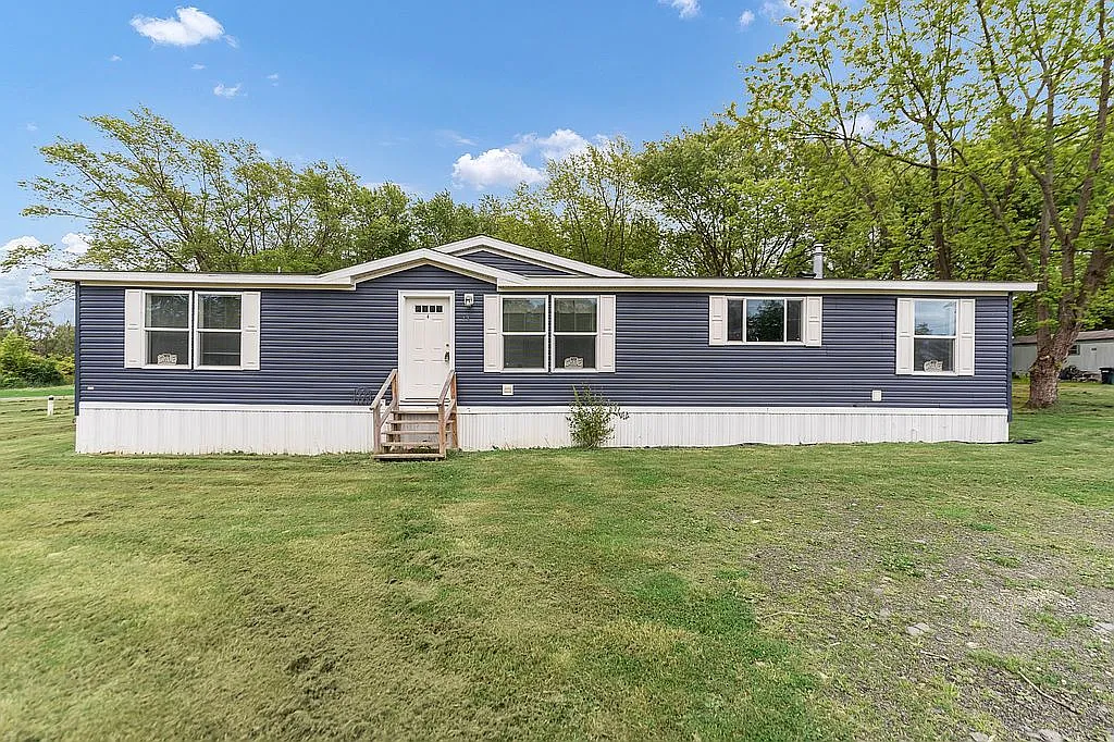 Home with 25.9 Acres in Brocton, New York