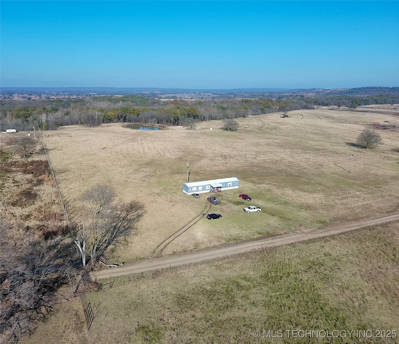 Manufactured Home with 20.13 Acres in Stigler, Oklahoma